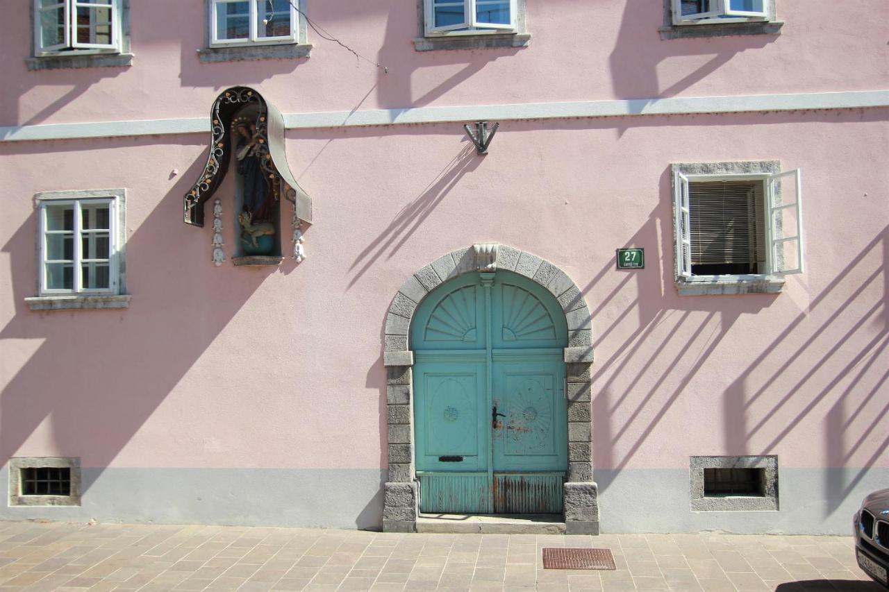 Pink House Studio Lublaň Exteriér fotografie